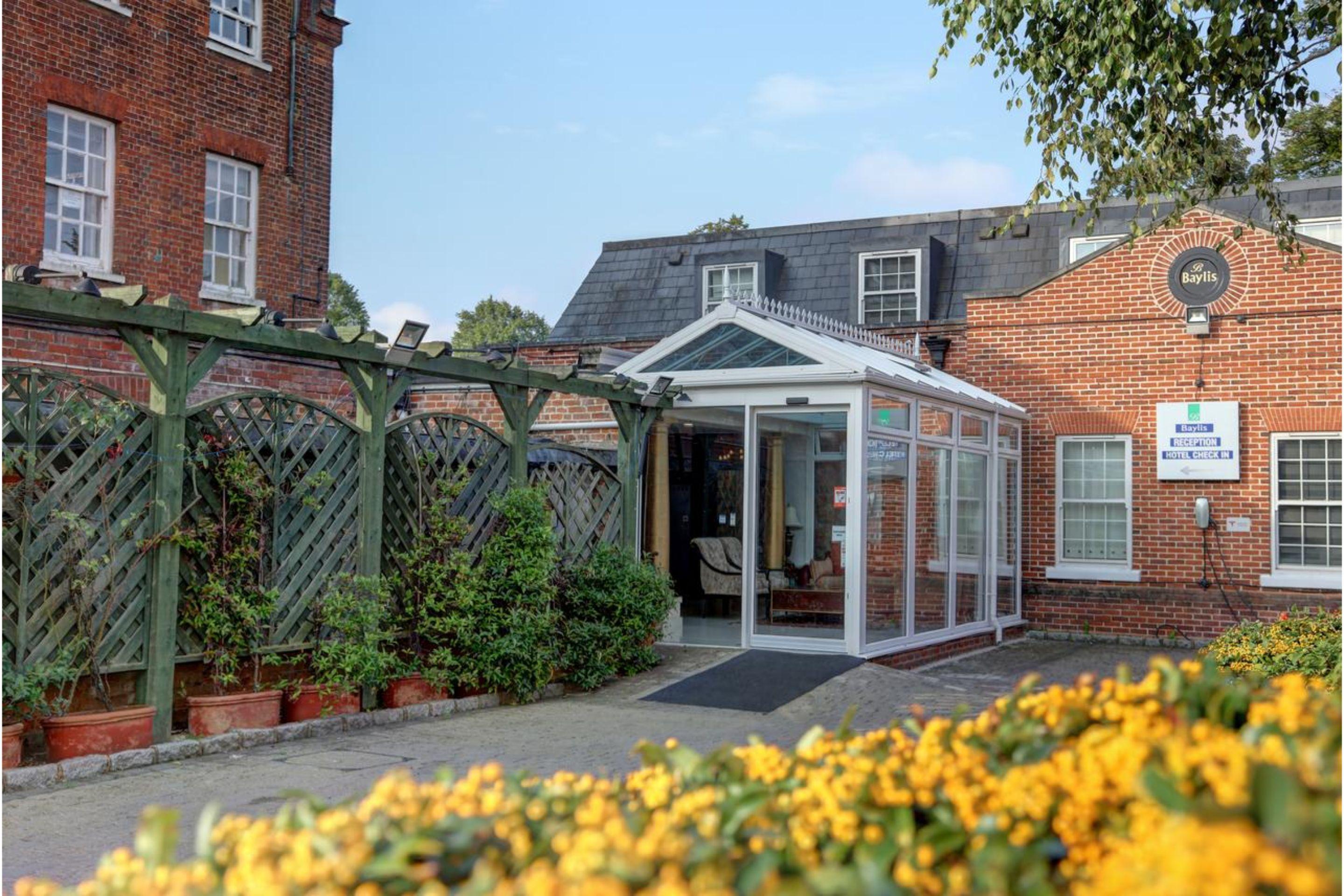 Baylis House Hotel Slough Kültér fotó