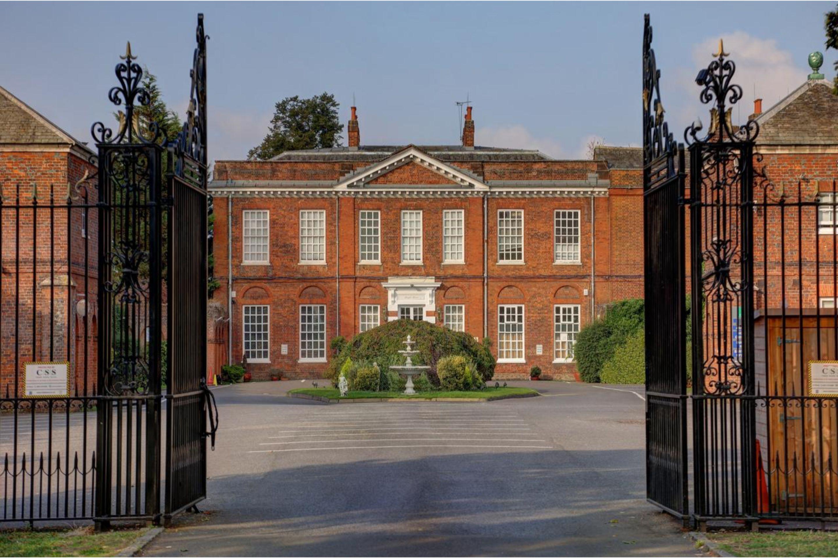 Baylis House Hotel Slough Kültér fotó
