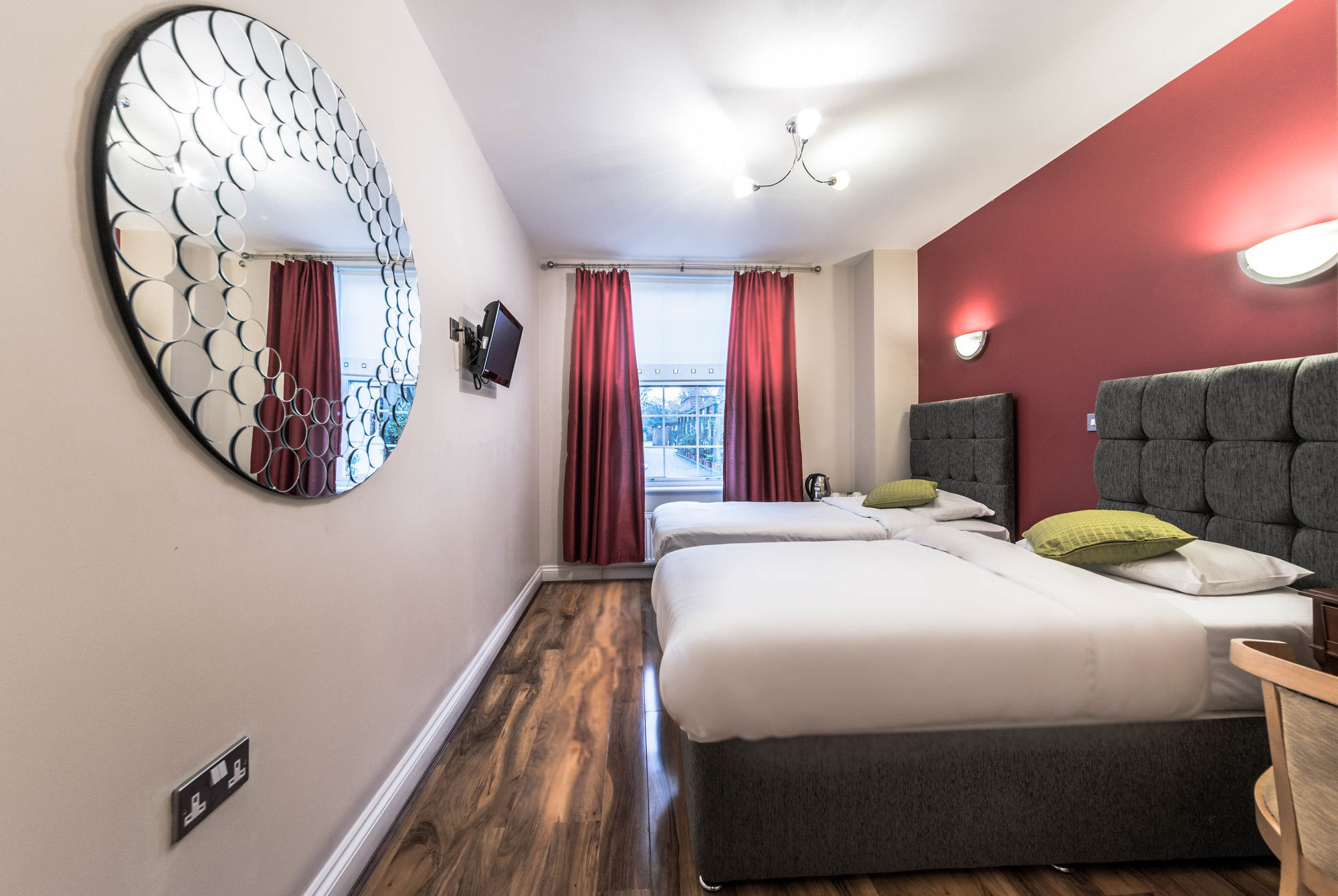 Baylis House Hotel Slough Kültér fotó
