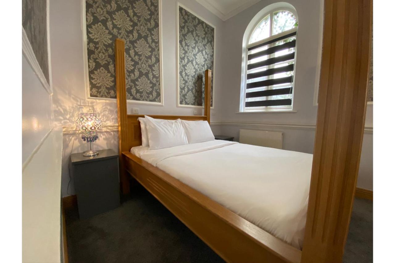 Baylis House Hotel Slough Kültér fotó